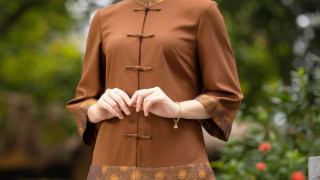 KHÁCH HÀNG CỦA BẠCH LIÊN TRONG BỘ PHÁP PHỤC NIÊN HOA VÃN CẢNH CHÙA!