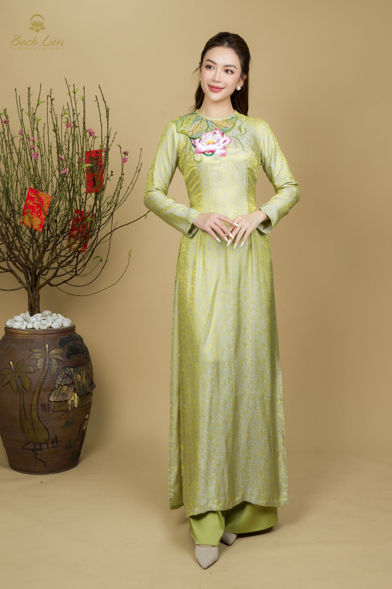 331027475_1242791306329292_3696617804660825962_n.jpg (451 KB)